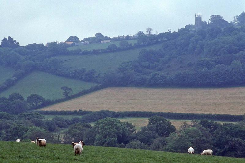 WT 2700 332-07 UK 1992-1.jpg